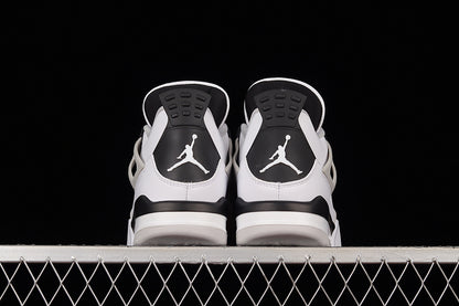 Jordan 4 Sporty