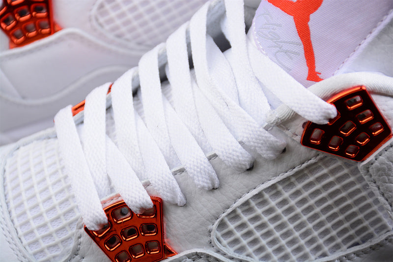 Jordan 4 Essentials