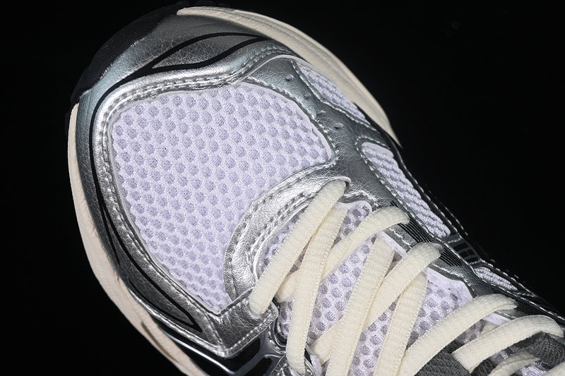 Gel-Kayano 14