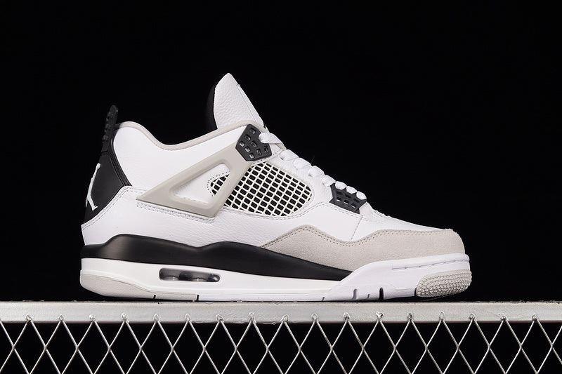 Jordan 4 Sporty