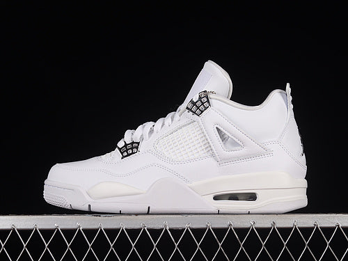 Jordan 4 Essentials