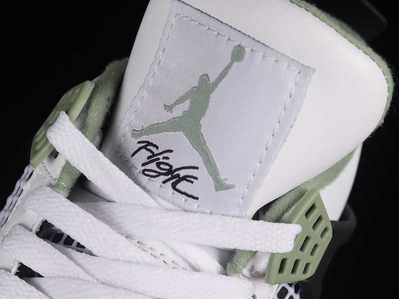 Jordan 4 Sporty