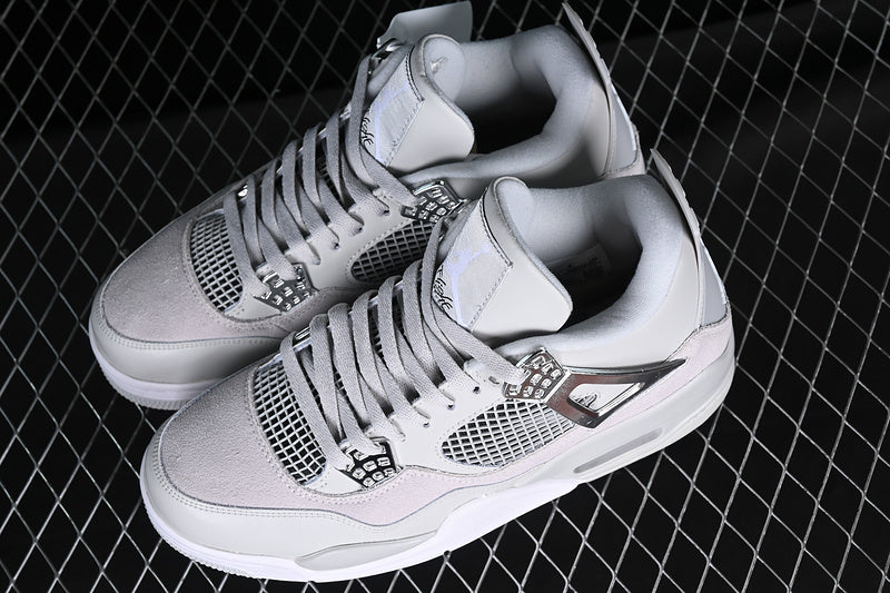 Jordan 4 Prestige