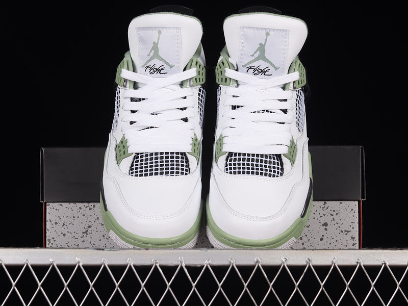 Jordan 4 Sporty