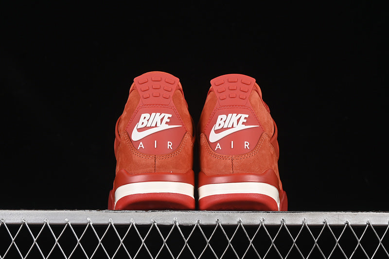 Jordan 4 Prestige