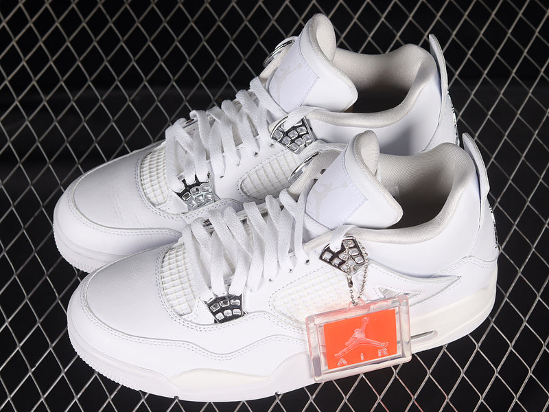 Jordan 4 Essentials