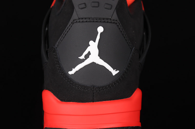 Jordan 4 Essentials