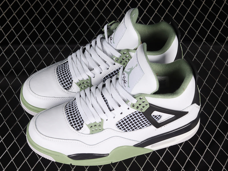 Jordan 4 Sporty