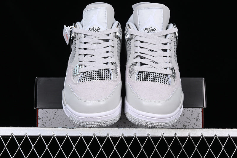 Jordan 4 Prestige