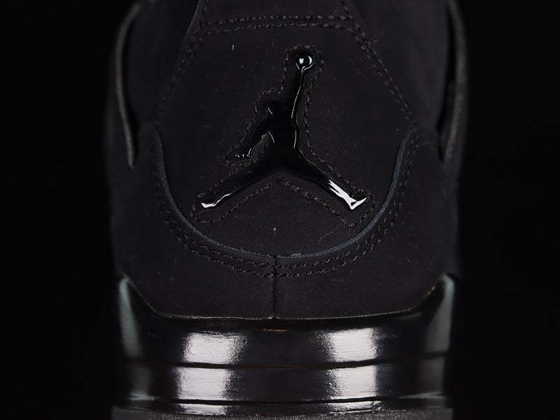Jordan 4 Essentials