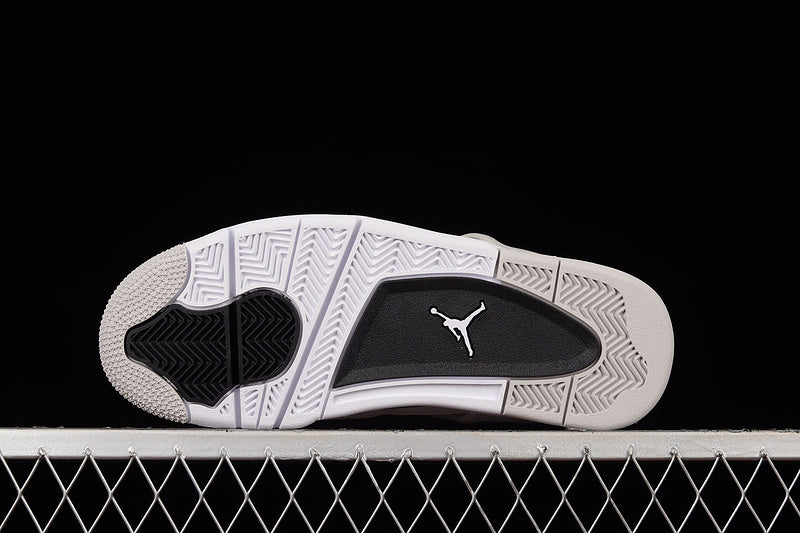 Jordan 4 Sporty